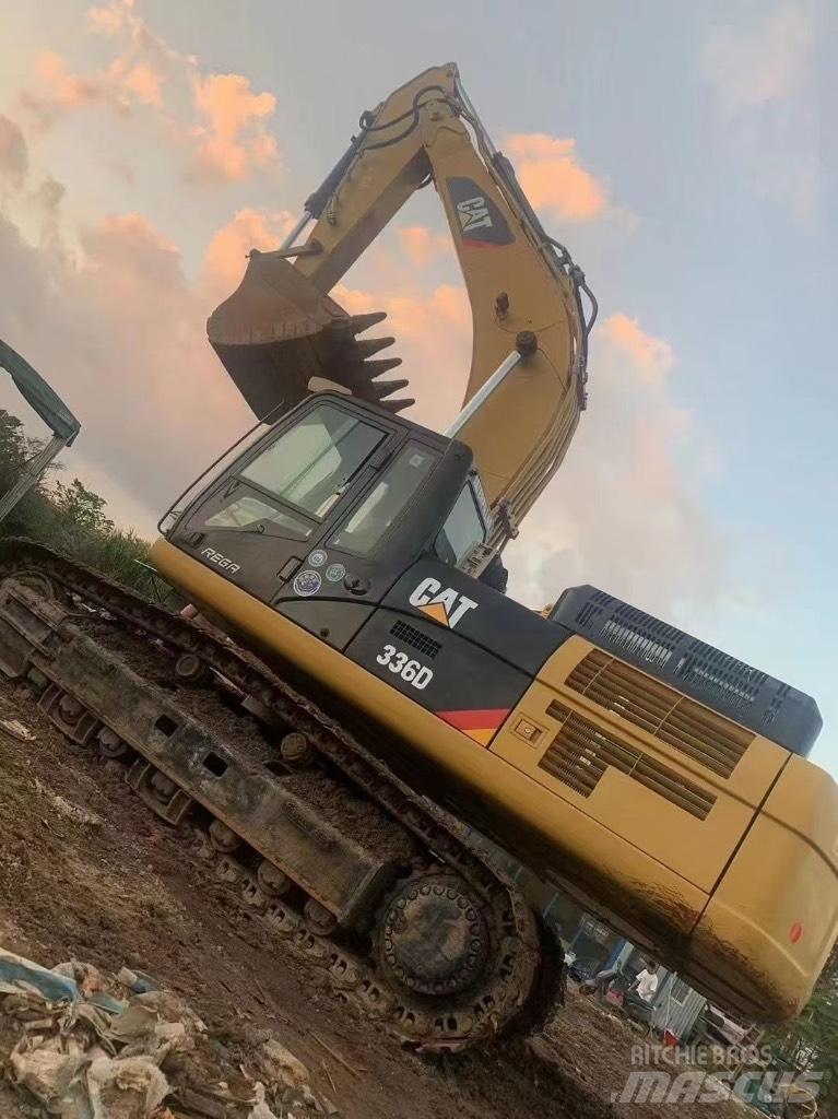 CAT 336 D Excavatoare cu brat lung