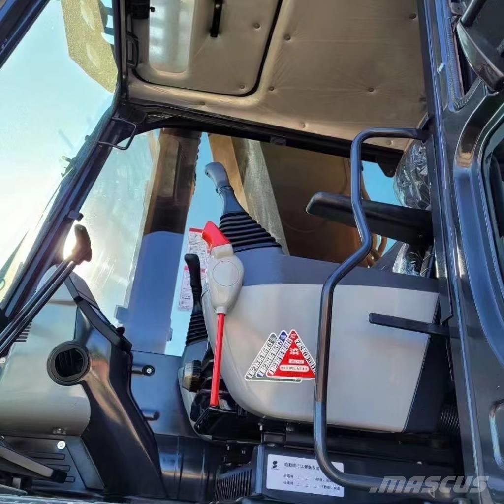 Komatsu PC 450 Excavatoare pe șenile
