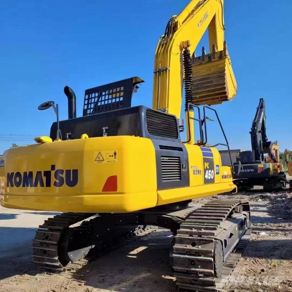 Komatsu PC 450 Excavatoare pe șenile
