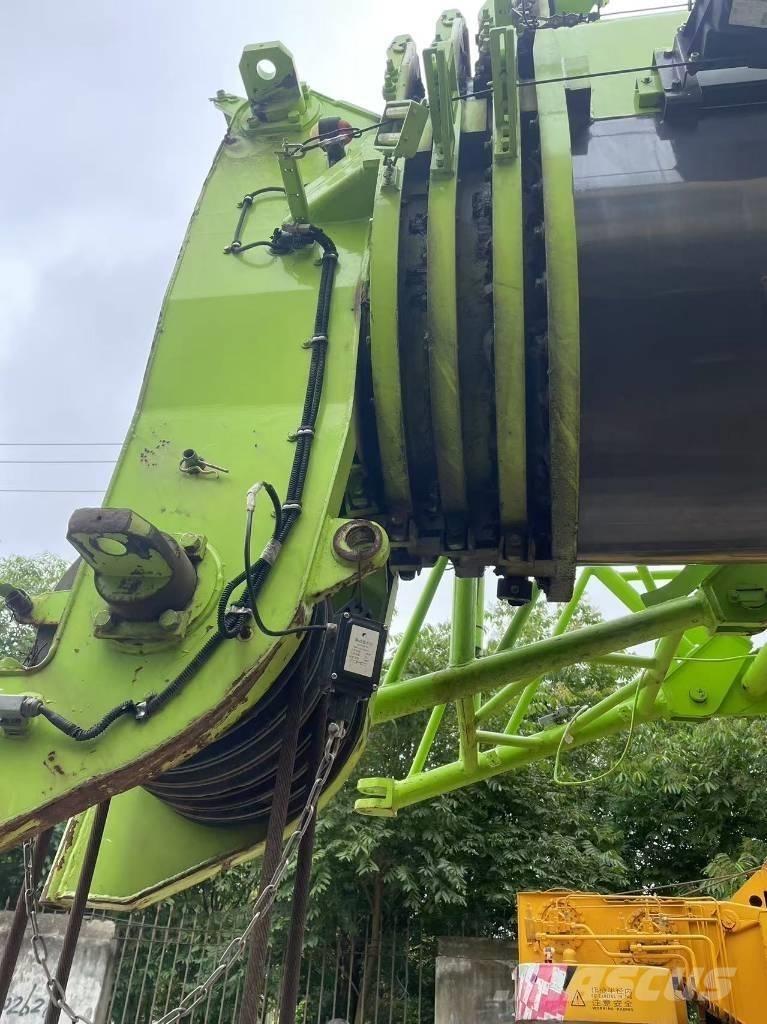 Zoomlion 90 Ton Macara teren accidentat