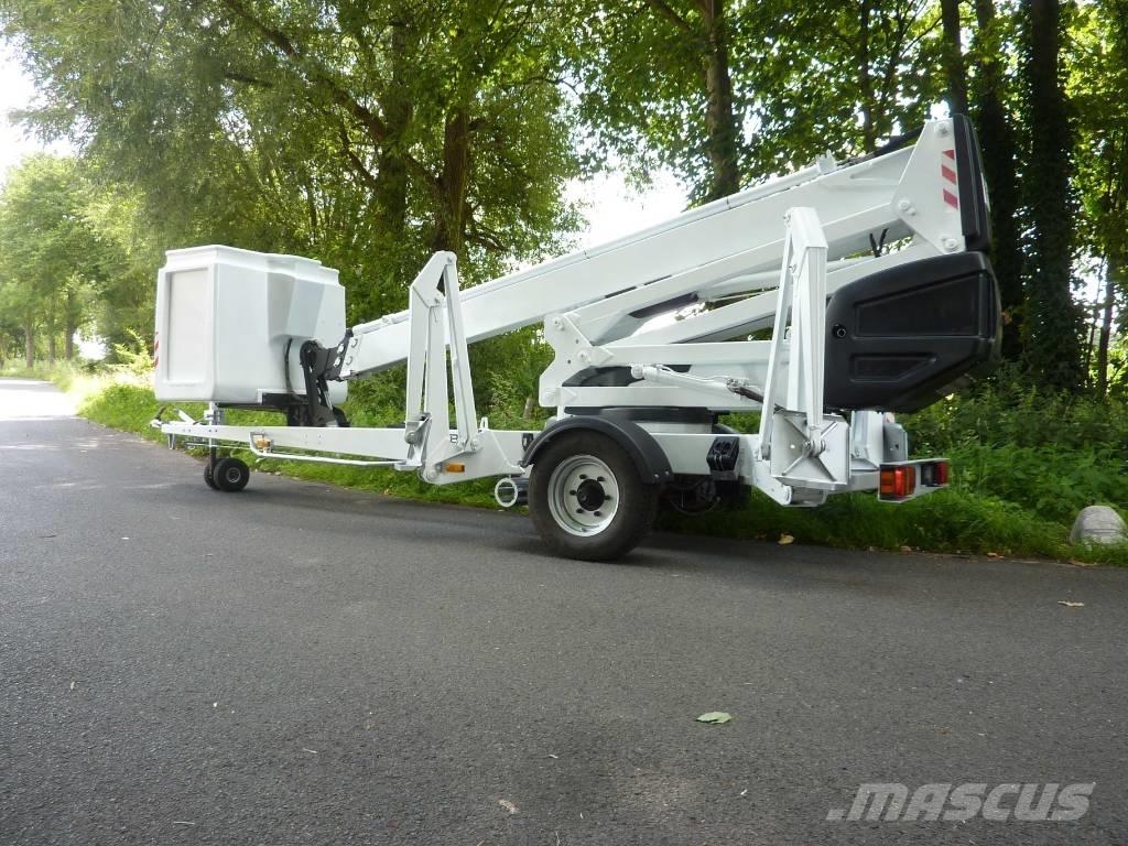 Dino 180 XT II Platforme aeriene montate pe remorca