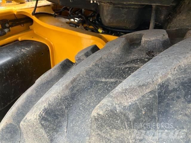 JCB 3CX ECO AEC Buldoexcavatoare