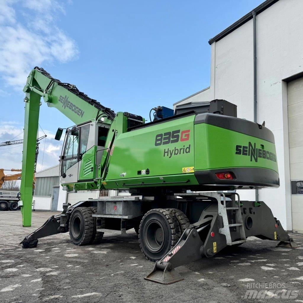 Sennebogen 835G Paleta de manipulare