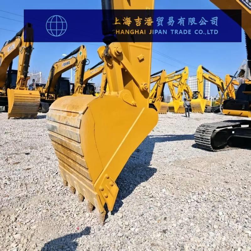CAT 326 D Excavatoare pe șenile
