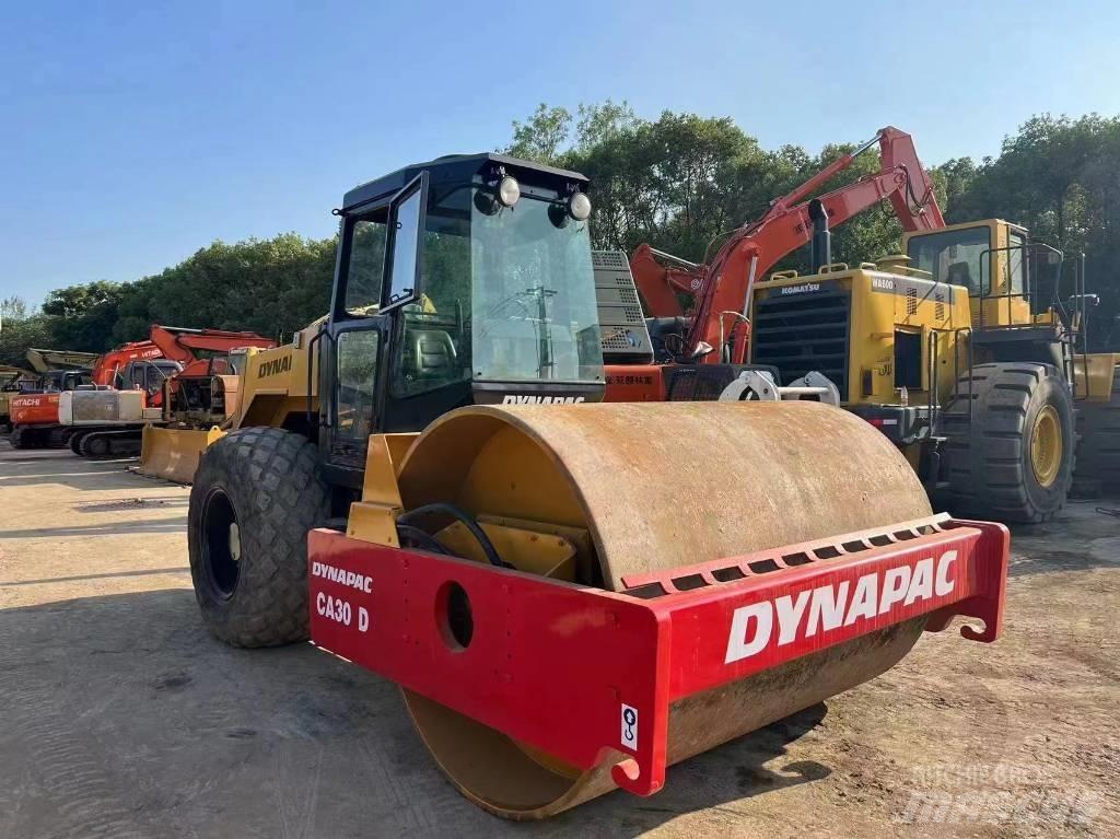 Dynapac CA300 Gredere