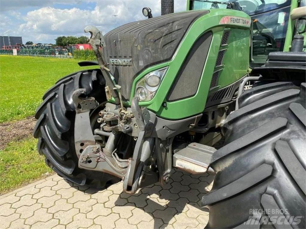Fendt 724 PROFI Tractoare