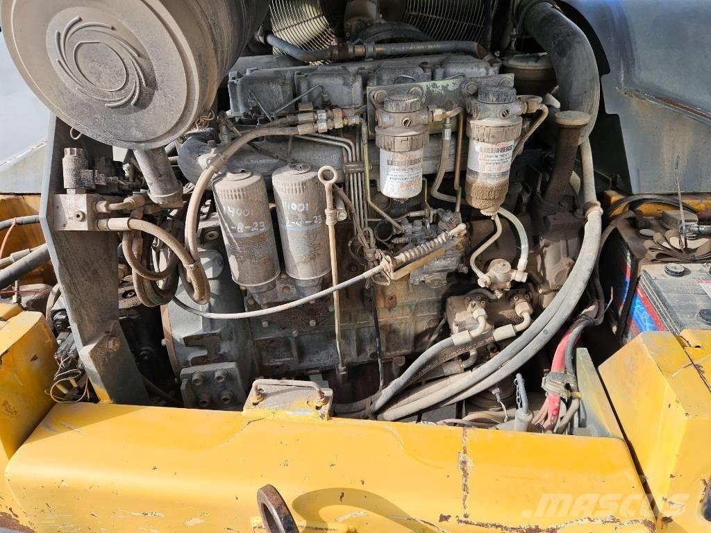 Liebherr L538 Incarcator pe pneuri