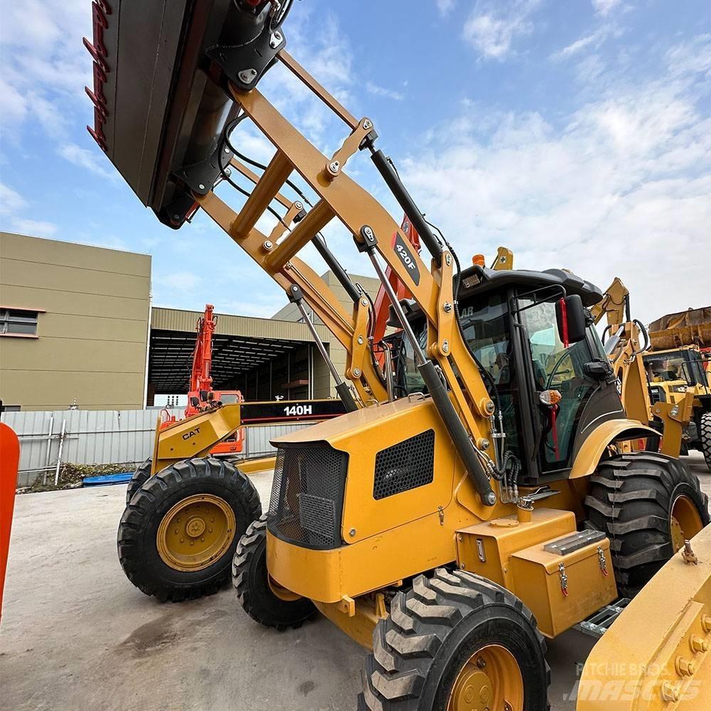 CAT 420 F Buldoexcavatoare