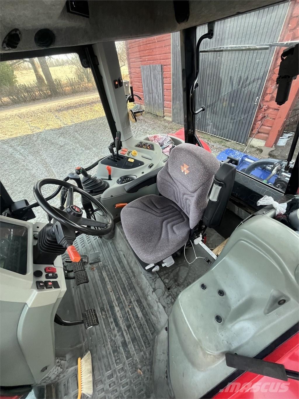 Massey Ferguson 5435 Tractoare