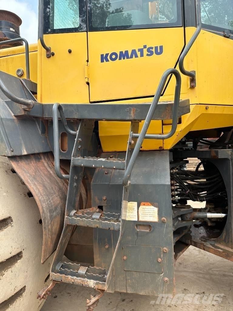 Komatsu WA 470-6 Incarcator pe pneuri