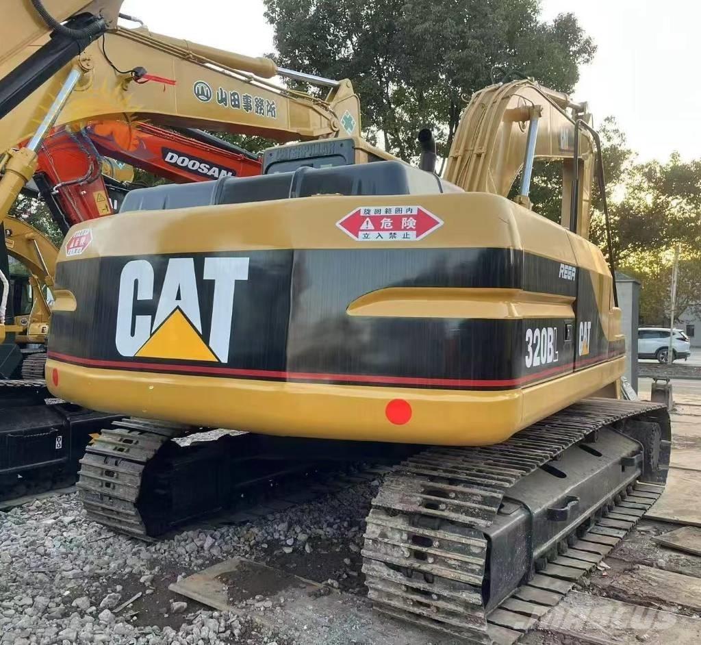 CAT 320 B L Excavatoare pe șenile
