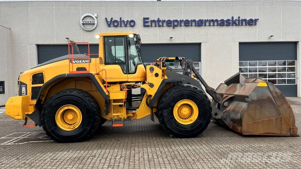 Volvo L220H Incarcator pe pneuri