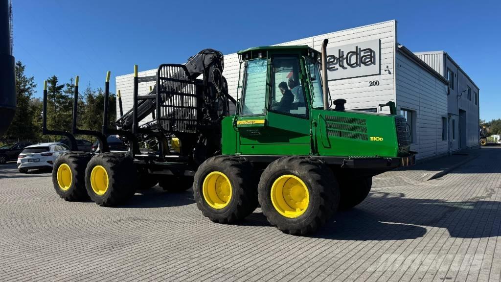John Deere 1110 D Transportoare