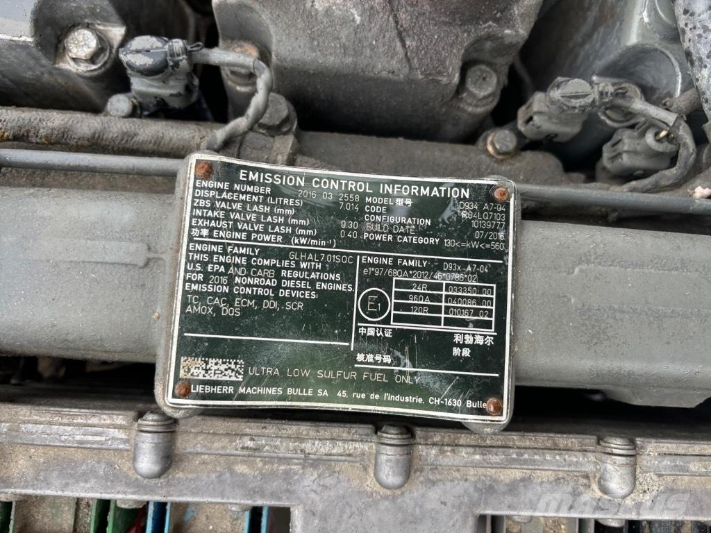 Liebherr 936 Excavatoare pe șenile
