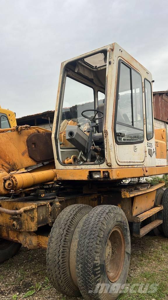 Liebherr 912 Radiatoare