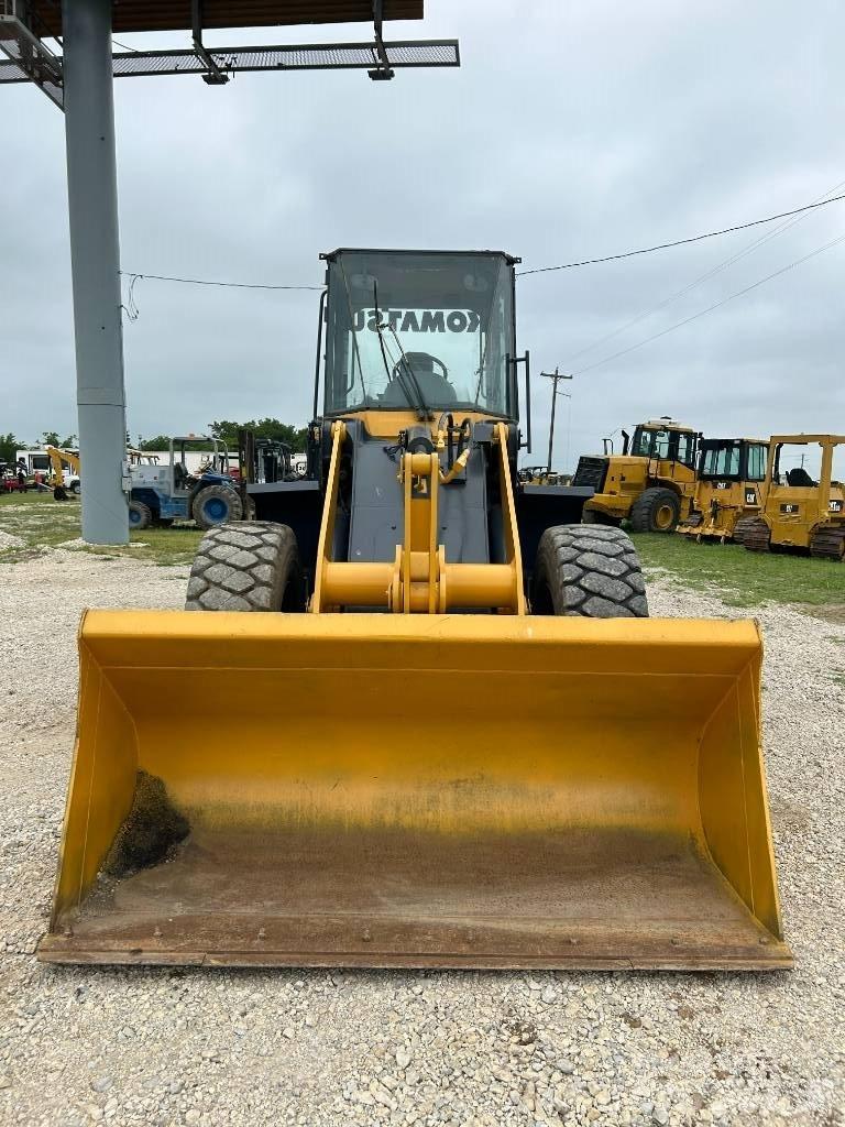 Komatsu WA150-5 Incarcator pe pneuri