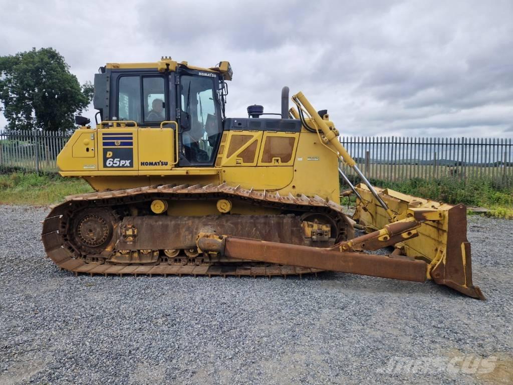 Komatsu D 65 PX-18 Buldozere pe senile