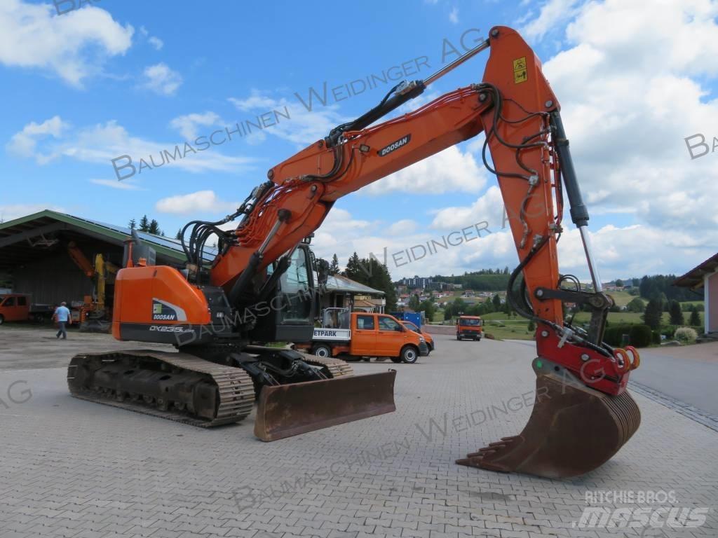Doosan DX 235 LCR-5 Excavatoare pe șenile
