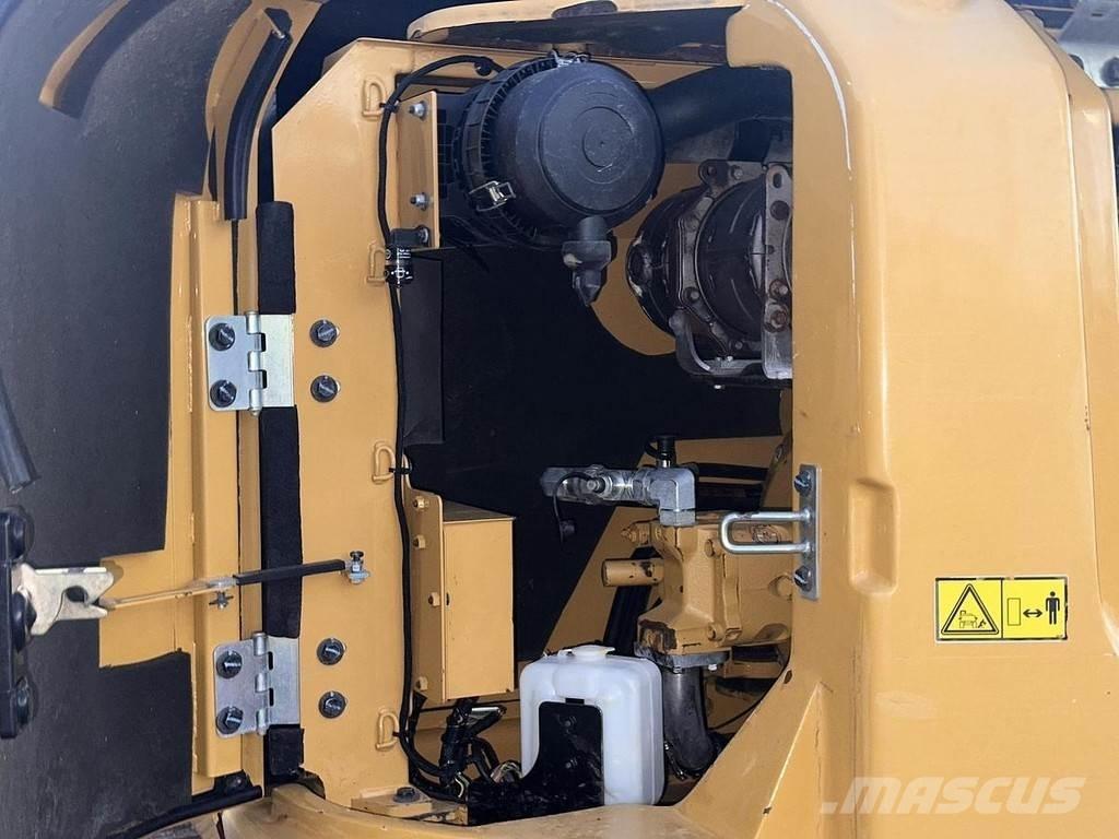 CAT 308E2CR Excavatoare 7t - 12t