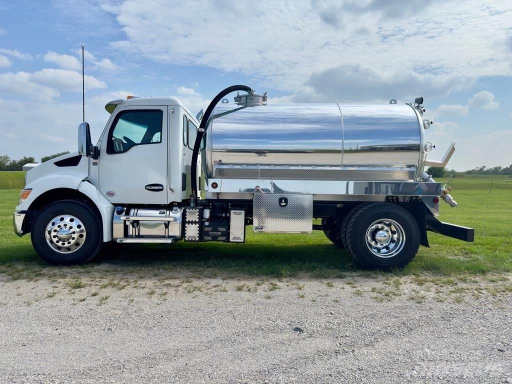 Kenworth T 280 Camion vidanje