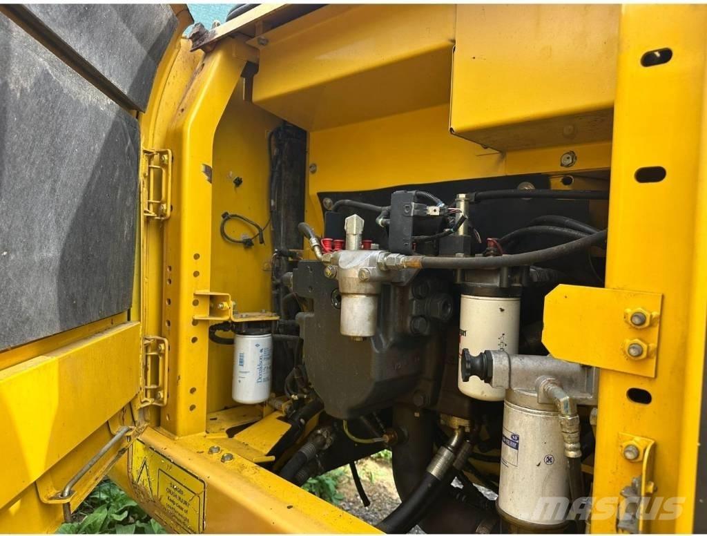 Komatsu PC 210 LC-11 Excavatoare pe șenile
