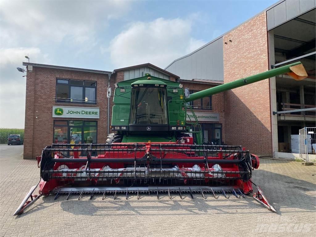 John Deere 2266 Combine de secerat