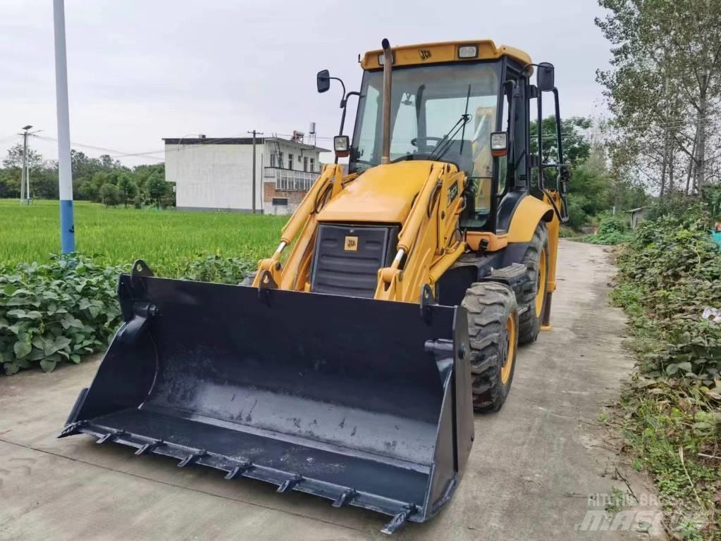 JCB 3 CX Buldoexcavatoare