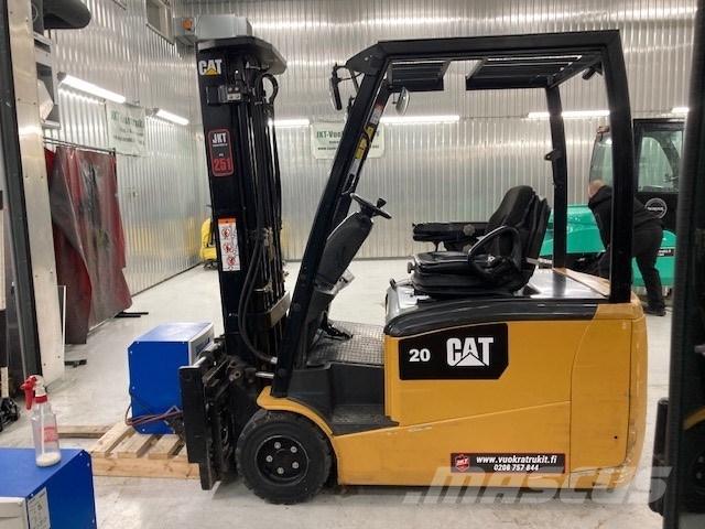 CAT EP20PNT Stivuitor electric