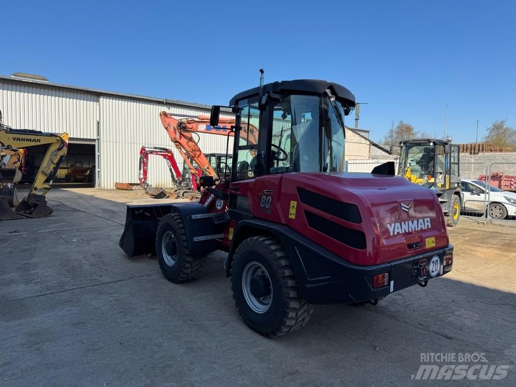 Yanmar V80 (01937) Incarcator pe pneuri