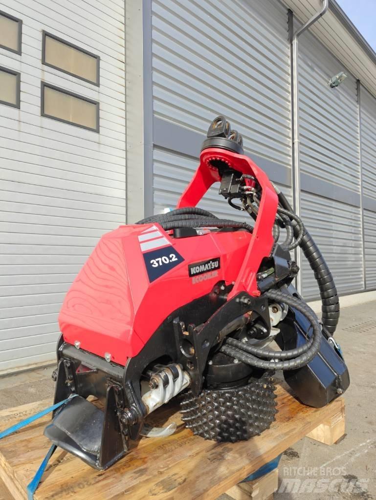 Komatsu 370.2 Capete pentru culegatoare