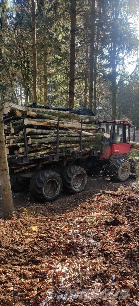 Valmet 840.2 Transportoare