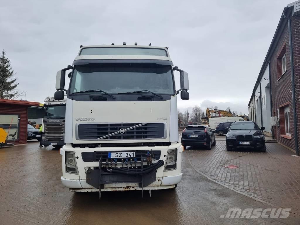 Volvo FH 12 Camion cu carlig de ridicare