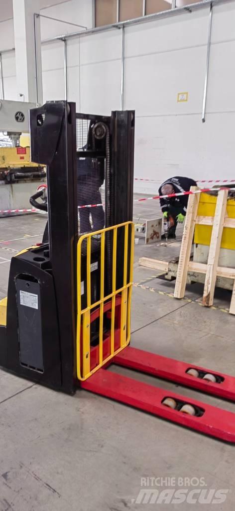 Hyster S 1.2 Transpaleta manuala
