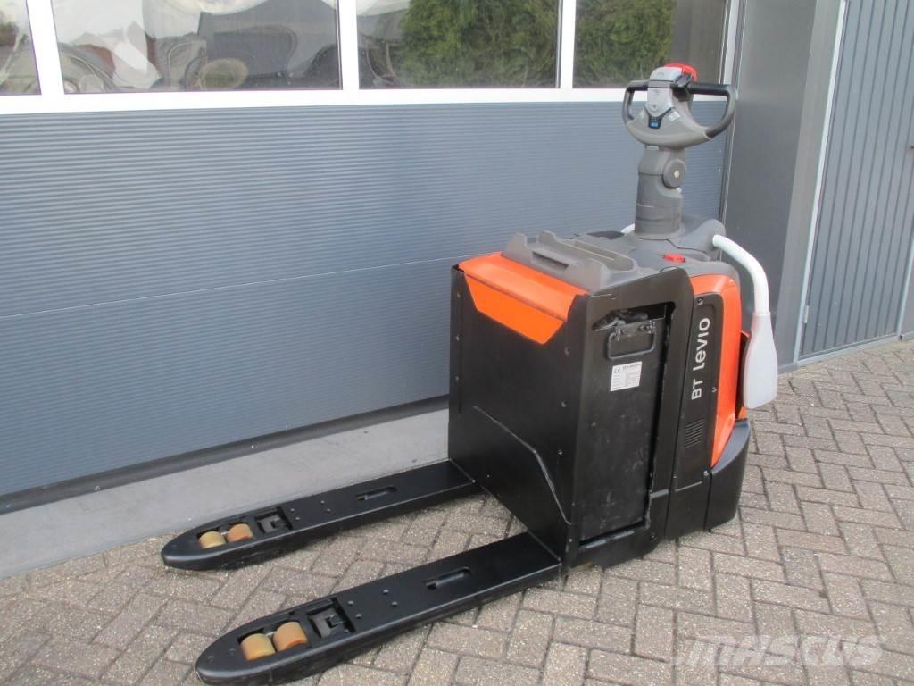 BT LPE 200 Transpaleta cu platforma