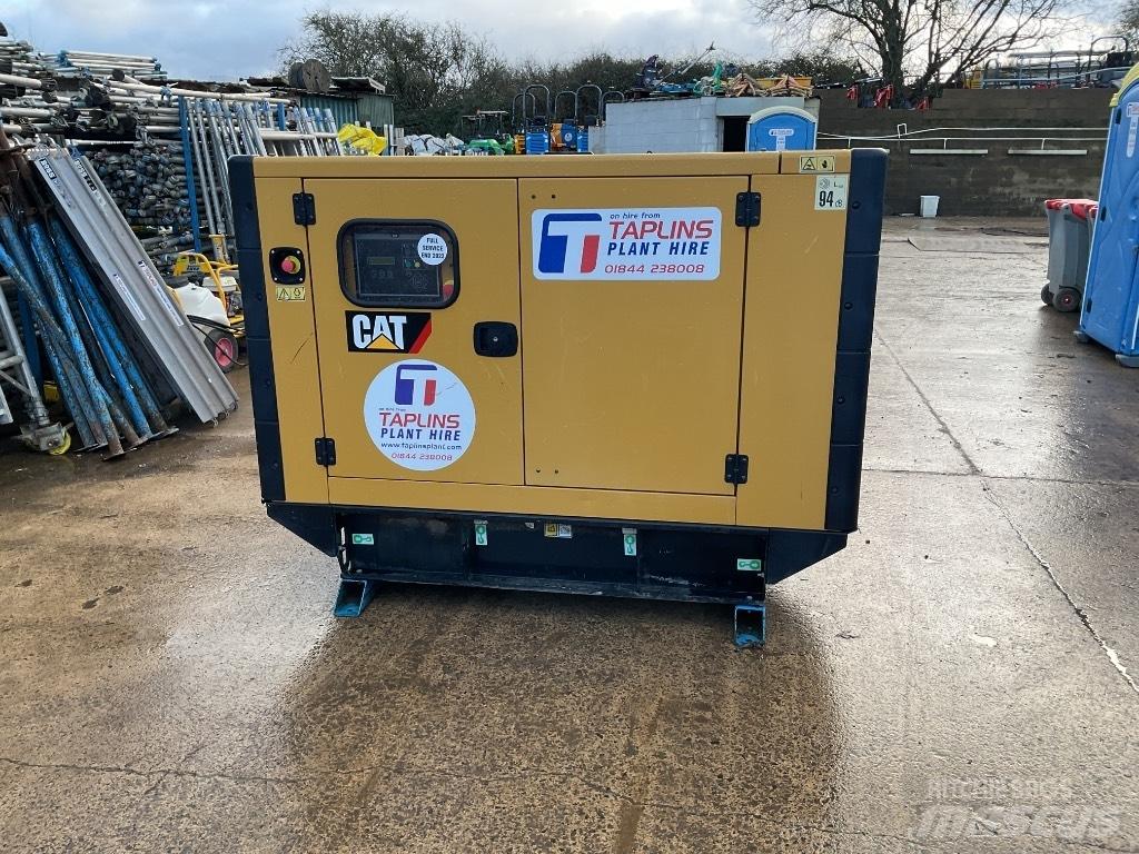 CAT DE 33 Generatoare Diesel