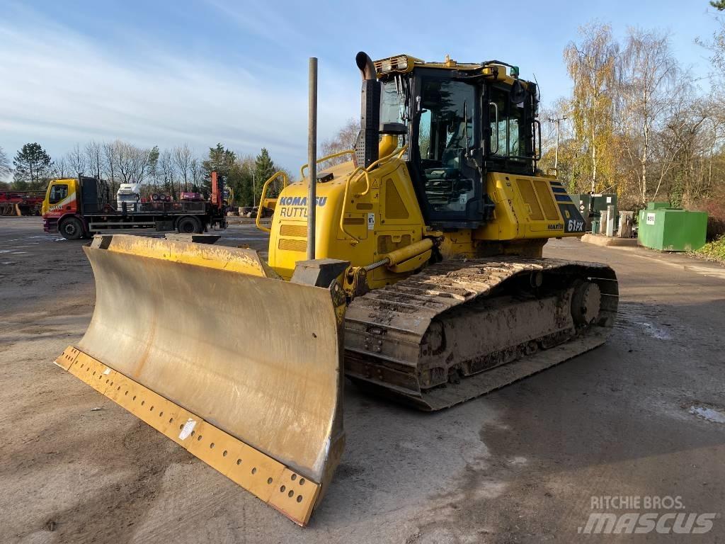 Komatsu D 61 PX-15 Buldozere pe senile