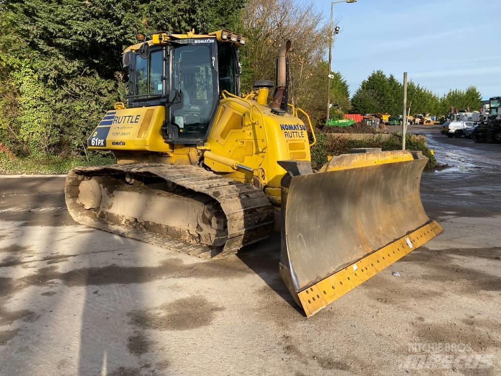 Komatsu D 61 PX-15 Buldozere pe senile