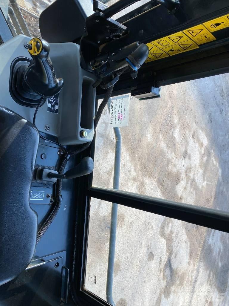 Komatsu D 61 PX-15 Buldozere pe senile