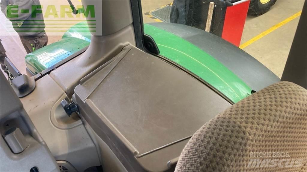 John Deere 6130R Tractoare