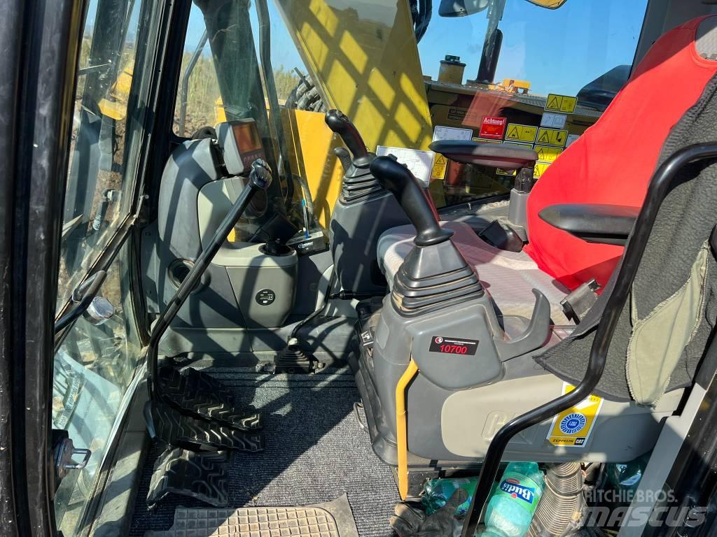 CAT 311 FL Excavatoare pe șenile
