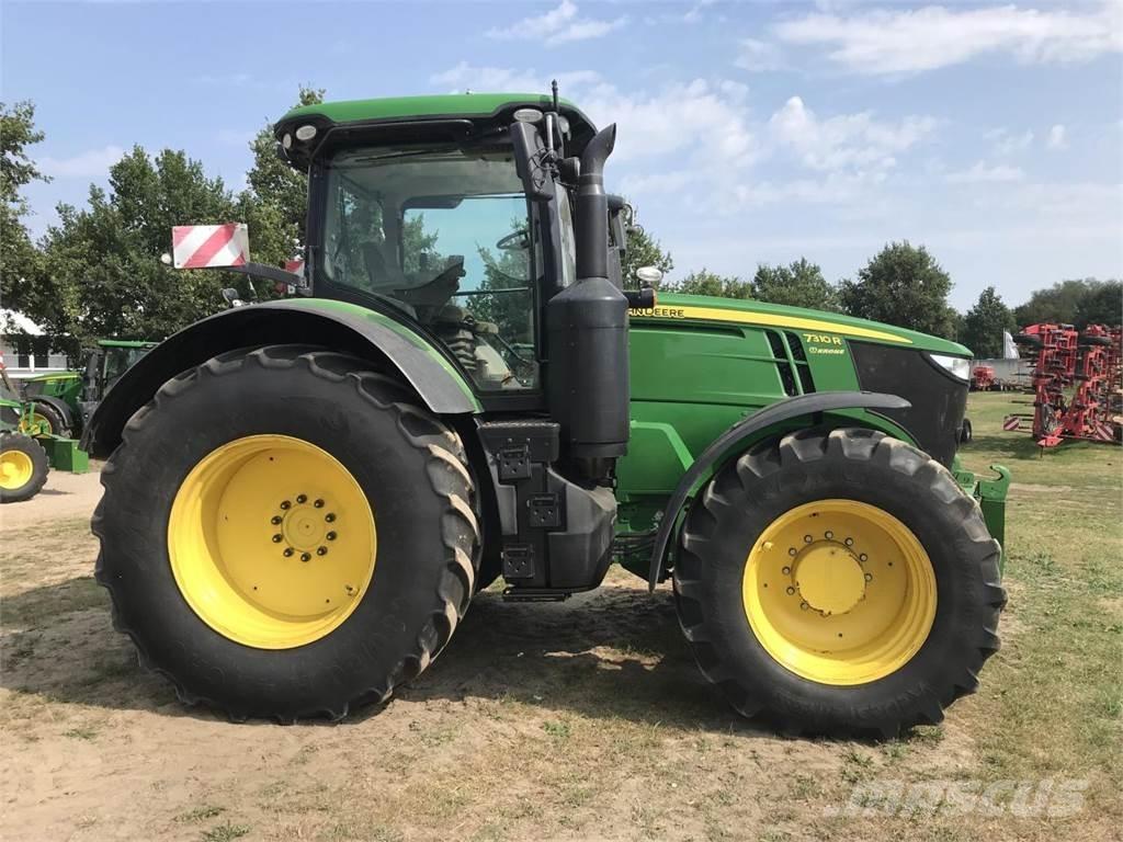John Deere 7310R Tractoare