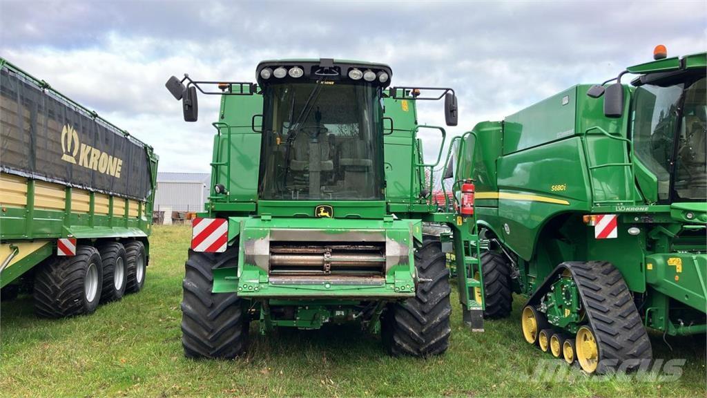 John Deere C 670 Combine de secerat