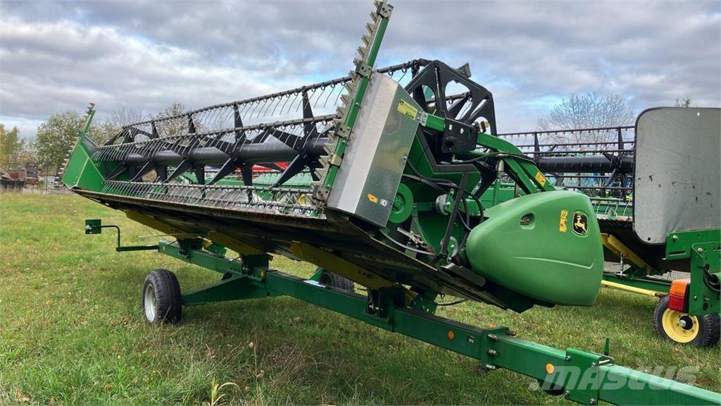 John Deere C 670 Combine de secerat