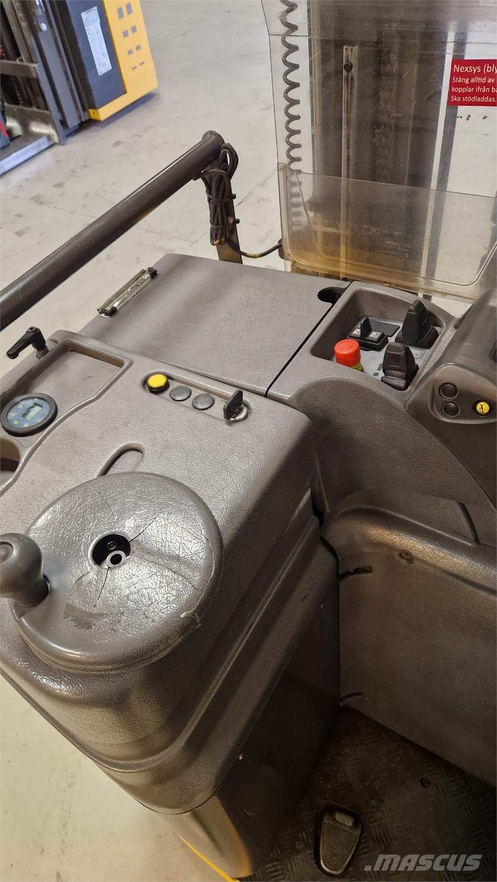 Atlet A160SDTFVHSN Transpaleta cu platforma