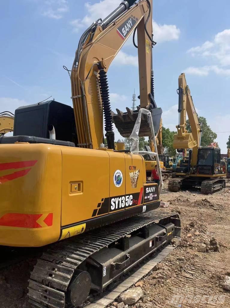 Sany SY 135 Excavatoare 7t - 12t