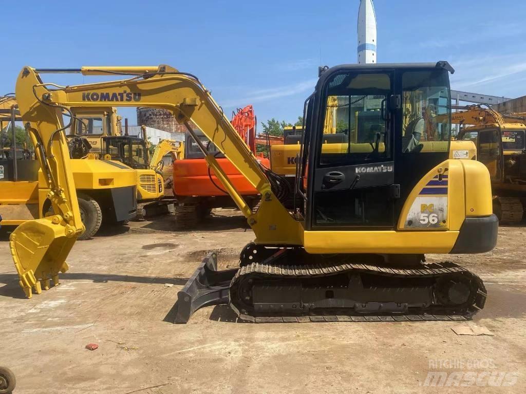 Komatsu PC56 Excavatoare pe șenile
