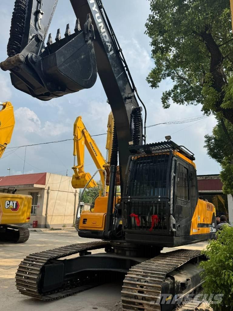 Hyundai HX220HD Excavatoare 7t - 12t