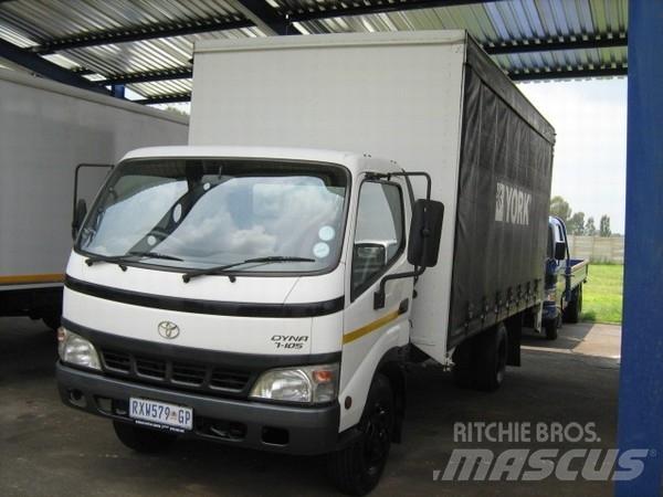 Toyota Dyna 7105 Camion cu prelata