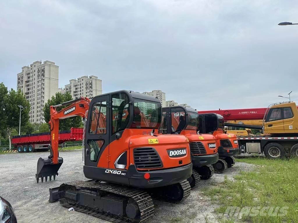 Doosan DX60-9 Mini excavatoare < 7t