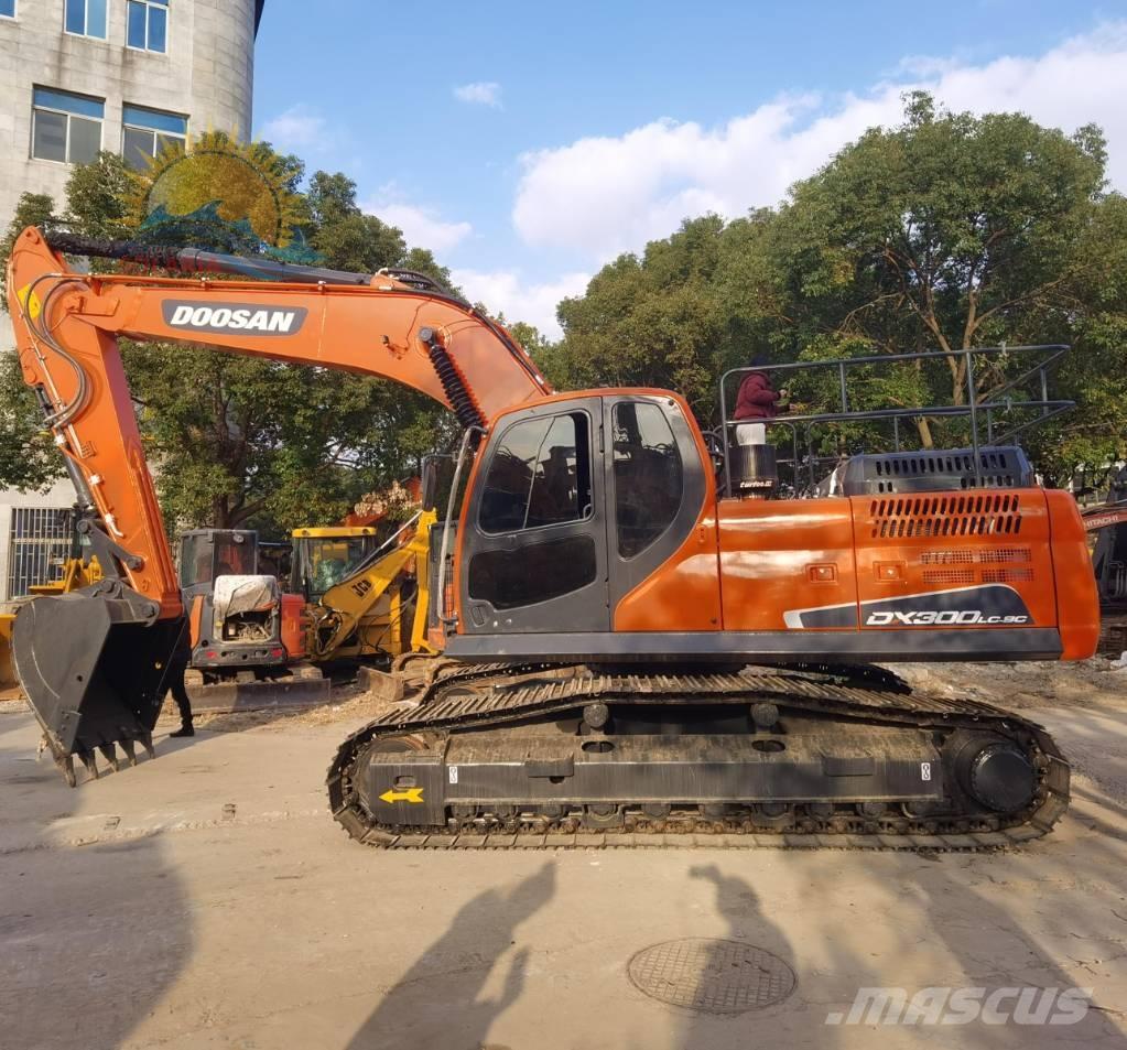 Doosan DX 300 LC Excavatoare pe șenile
